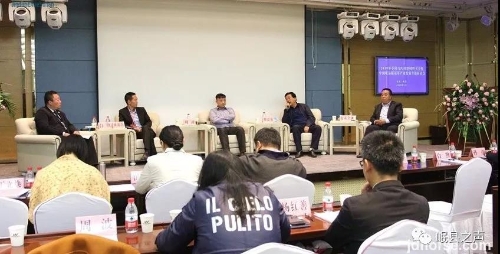 1570759630108835.jpg s_b6b21c0f34ba4f668076bbb31af02e9d.jpg